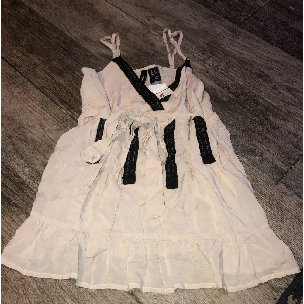 New KYLEE Beige And Black Tank Top Shirt Adj  Straps Size Small Tie Front Womens